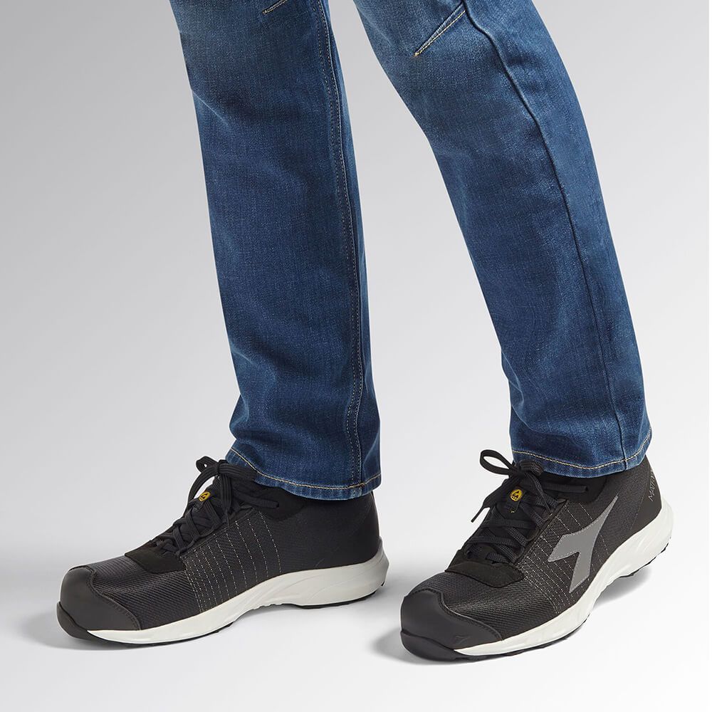 Pantofi de lucru DIADORA FLY LITEBASE MATRYX S3 HRO SRC ESD