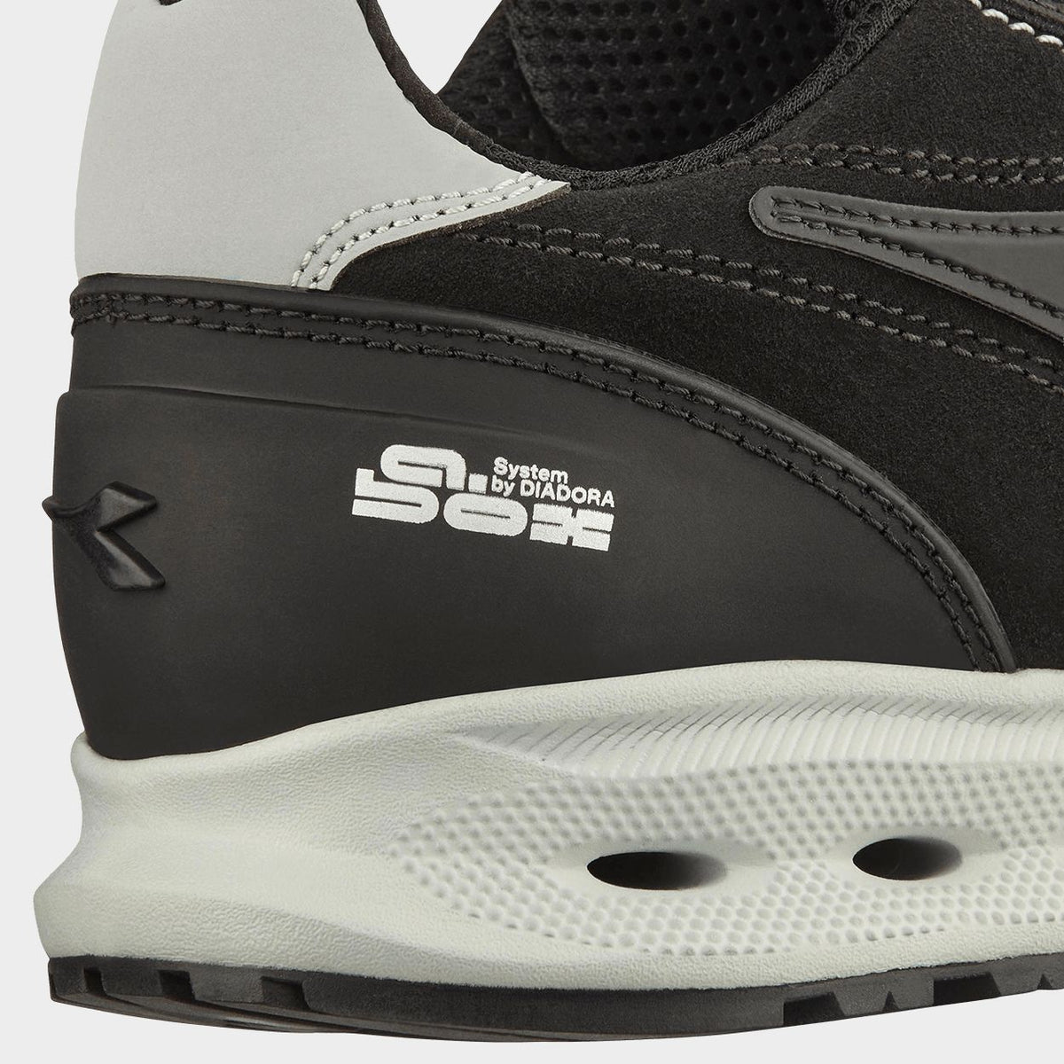 Încălțăminte de protecție DIADORA GLOVE A.BOX LOW PRO S3S FO SR HRO ESD BLACK