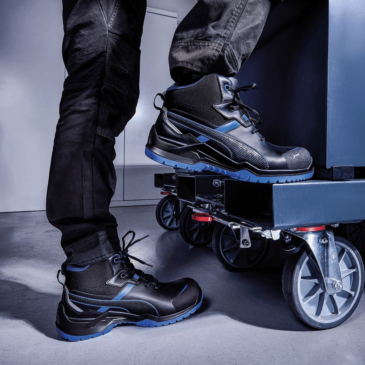 Încălțăminte de protecție PUMA KRYPTON MID S3S ESD FO SR BLUE